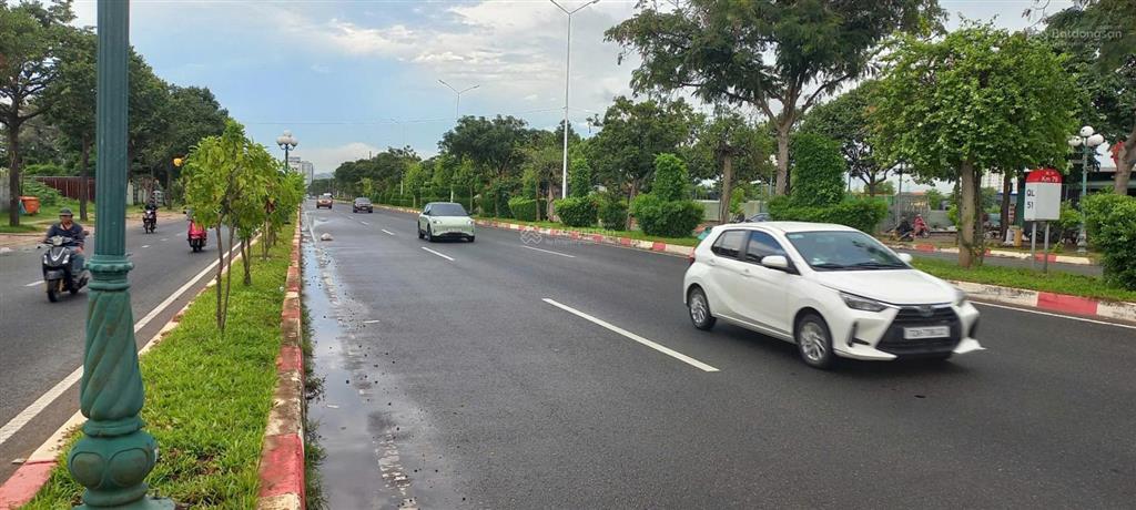 Bán đất mặt tiền đường 2/9 p.phước thắngtphcm (p11 tp vũng tàu cũ) giá 13,5 tỷ dt 393m2