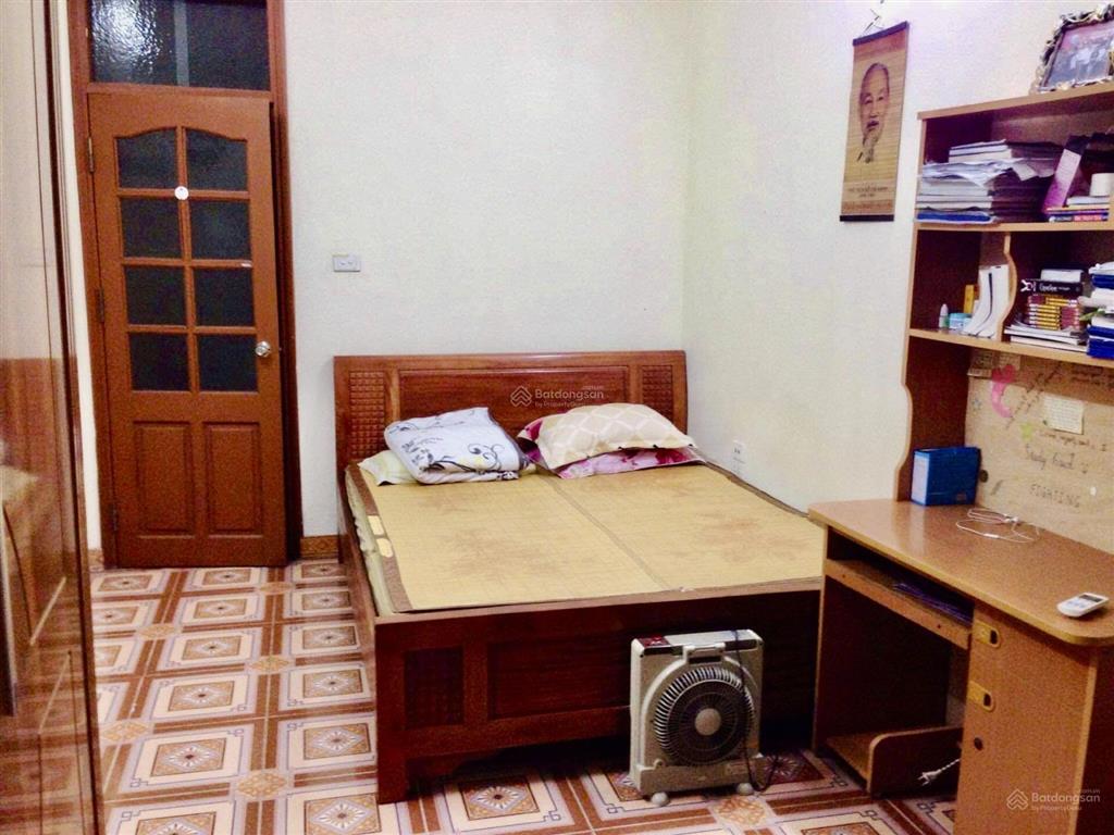 Cho thuê nhà tân mai, 8tr/tháng, 30m2, 4 tầng, nội thất cơ bản,  0979 294 ***