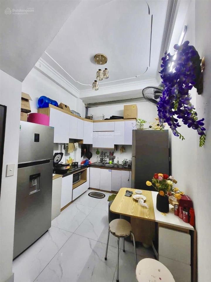 Cho thuê nhà lĩnh nam, tây trà, 30m2, 4 ngủ, giá 9tr