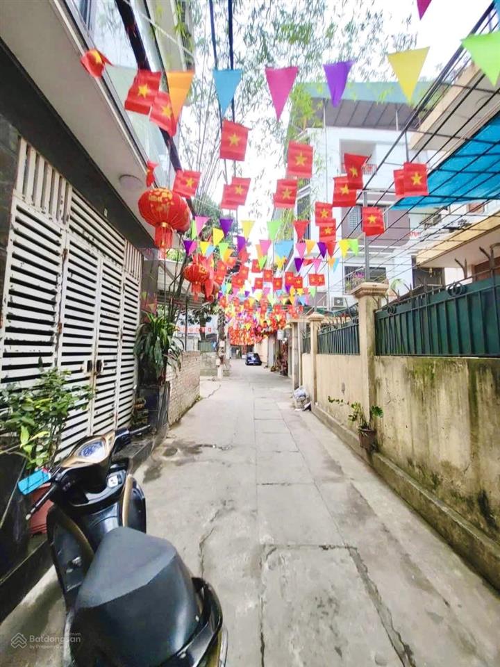 Cho thuê nhà lĩnh nam, tây trà, 30m2, 4 ngủ, giá 9tr