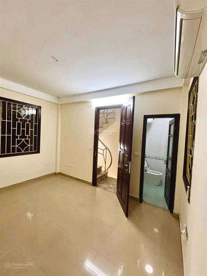 Cho thuê nhà riêng phố huế hai bà trưng | 5 tầng, 3 phòng ngủ | full nội thất | chỉ 12 triệu/tháng