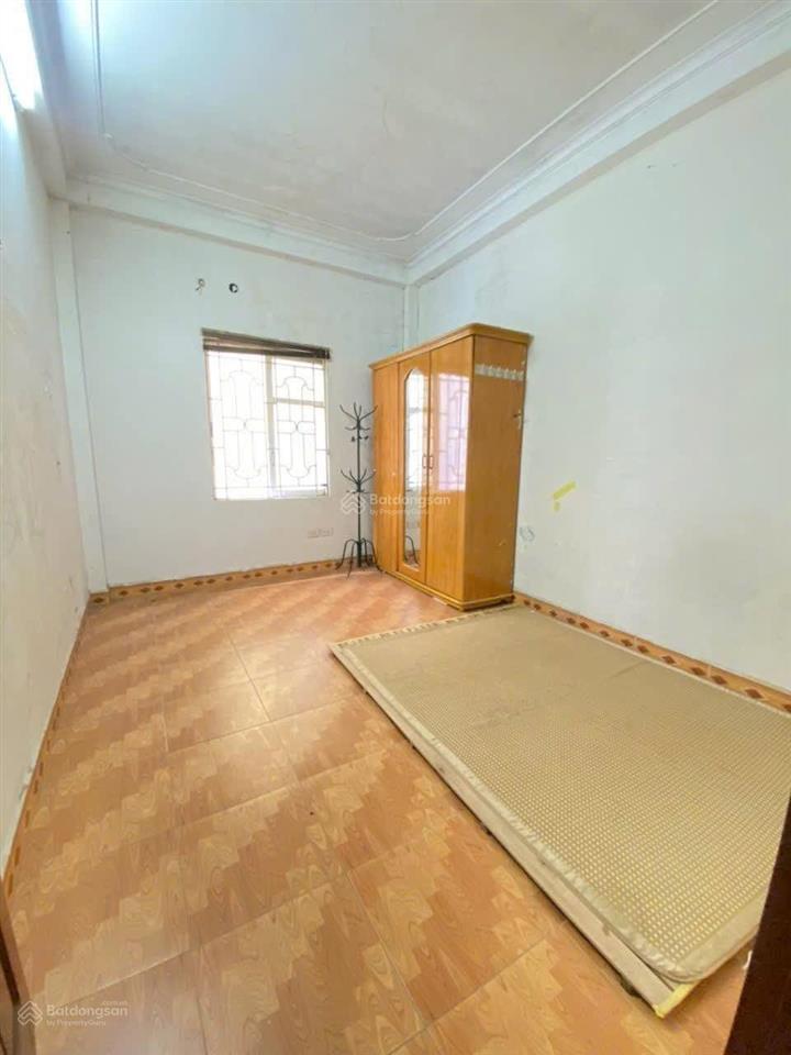 Cho thuê nhà mặt ngõ kinh doanh lĩnh nam, 60m x 4 tầng, 12 triệu