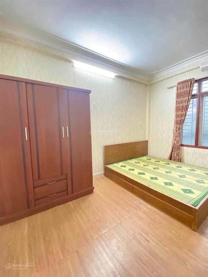 Cho thuê nguyên căn 113 nguyễn chính  tân mai, 30m2, 2 ngủ, nội thất cơ bản, giá 9 triệu