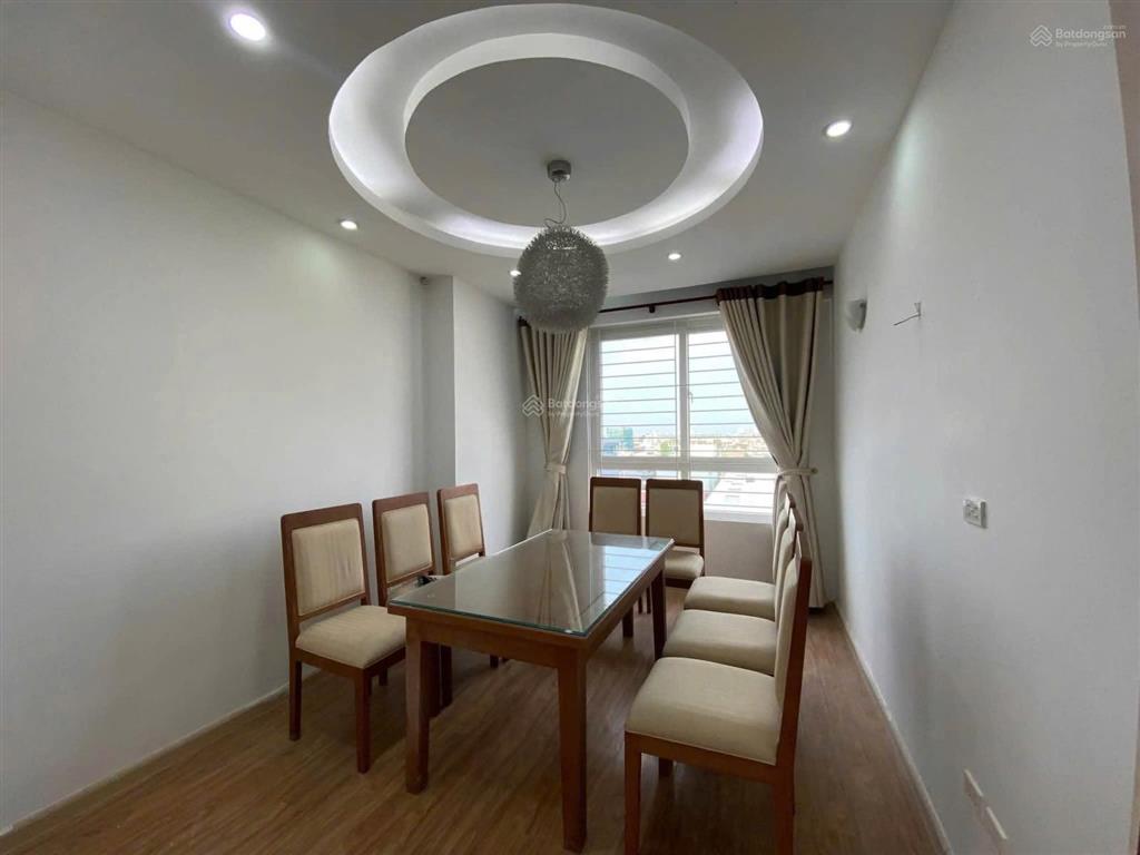 Cho thuê chung cư 25 lạc trung, tầng cao, 124m2, 3 pn, 2 wc, giá 17 triệu/tháng