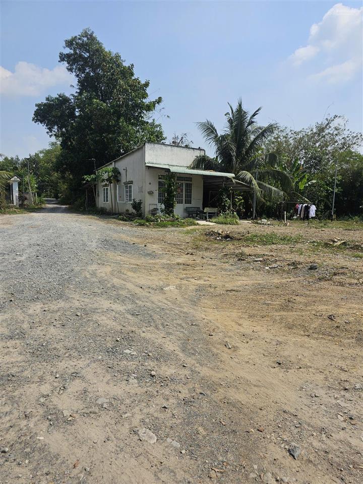Siêu phẩm mặt tiền sông vàm cỏ đông, 600m2 chỉ 1,4ty, mặt tiền sông rộng 15m