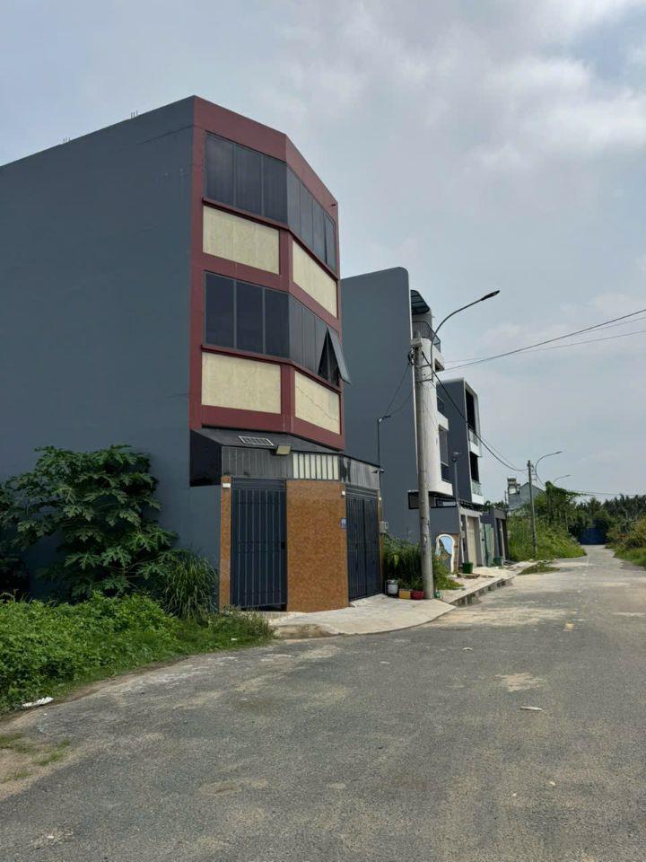 Bán đất nền dự án Vạn Phát Đạt mặt tiền đường Bưng Ông Thoàn, P. Long Trường, Q9