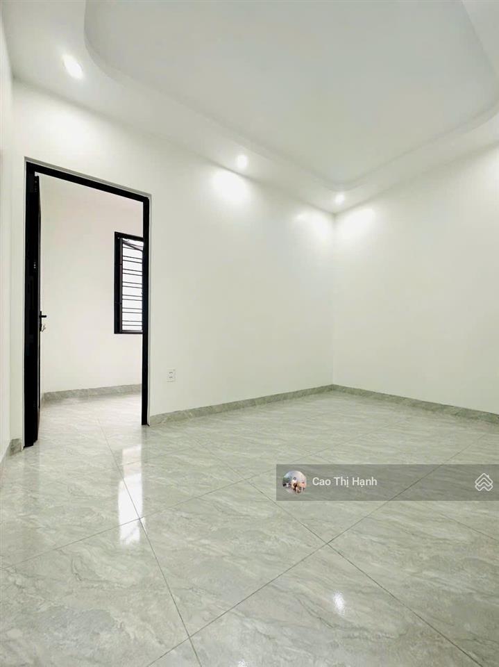 Nhà 3 tầng xây mới tại nguyễn lương bằng  ngay chợ gò công