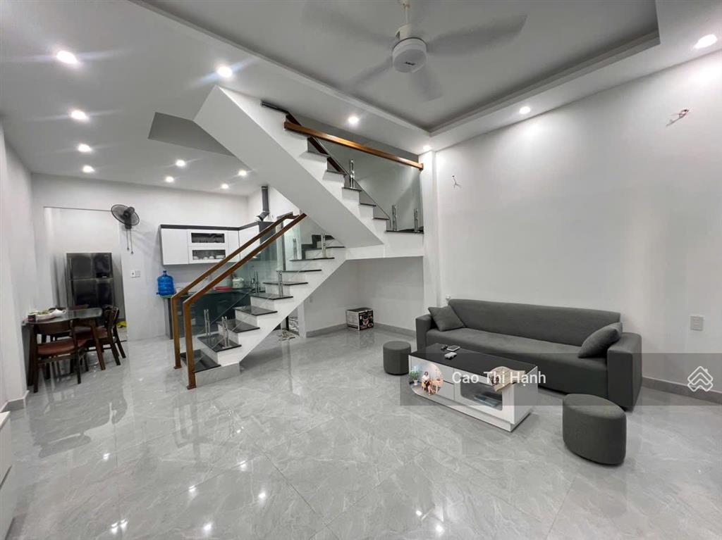 Bán nhà 3 tầng đường trần thành ngọ  ngõ 2,5m  ngõ thông