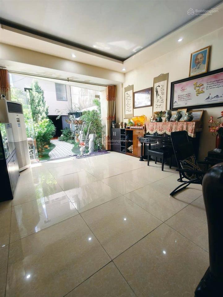 Nhà 3 tầng mặt đường trần thành ngọ  vị trí đẹp  213m2