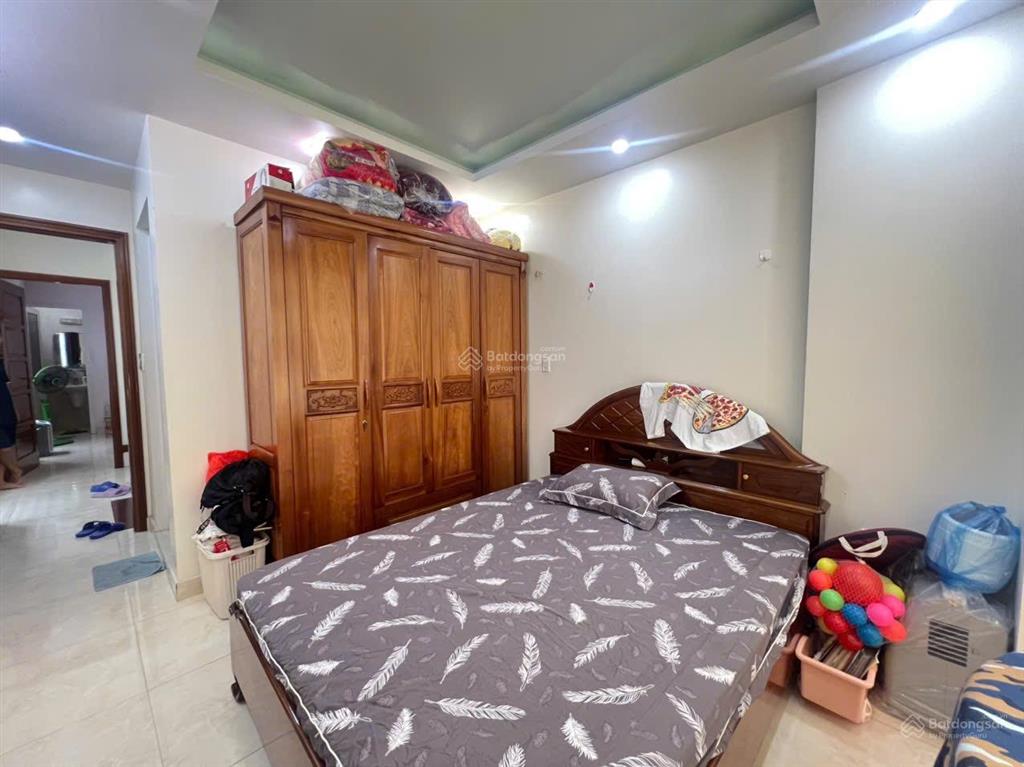 Nhà mặt đường trần thành ngọ  4 tầng  vị trí đẹp