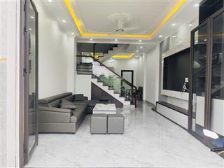 Nhà xây mới 3 tầng ngõ 284 đồng hoà  47m2  giá hơn 2 tỷ
