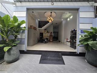 Bán nhà đẹp, đủ tiện nghi, cách mặt tiền đường trường sa, phường 17, quận bình thạnh chỉ 10 m.