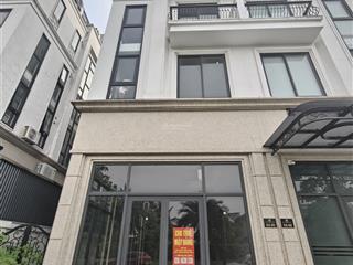 Cho thuê biệt thự thô 5t, 135m2 diamond point phúc đồng  mặt phố đào hinh  0365 636 ***