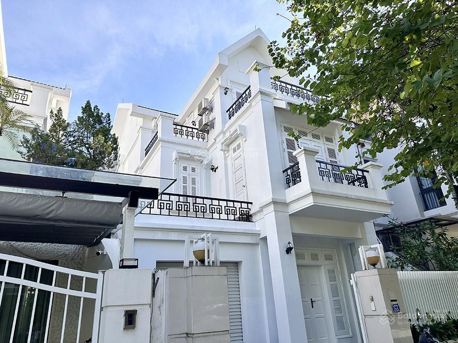 Cho thuê bt 5pn, 4wc, 66 triệu, 180m2 tại ciputra, hà nội