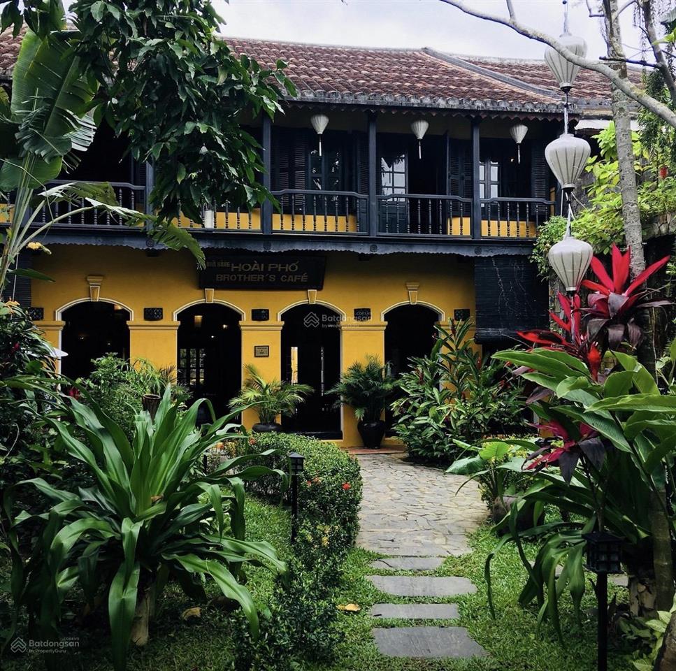 Nhà pháp hội an cần bán mt phan bội châu trái tim di sản .176m2