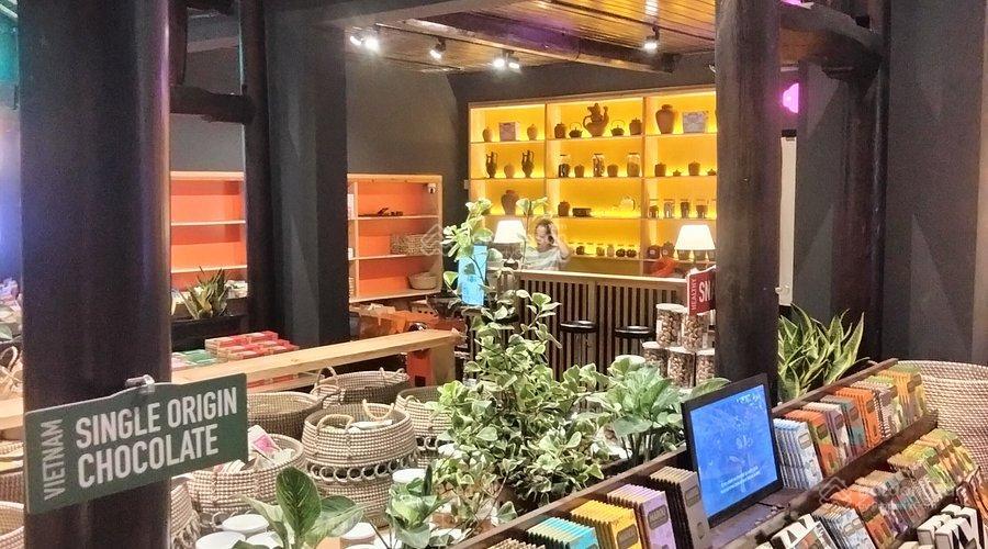 Nhà cổ mt lê lợi trái tim di sản 110m2 cần bán( cho thuê 180tr/ tháng)