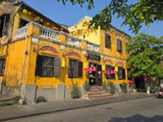 Siêu phẩm di sản mt nguyễn phúc chu quán bar 392m2 bán gấp 110 tỷ doanh thu 1 tỷ/ tháng