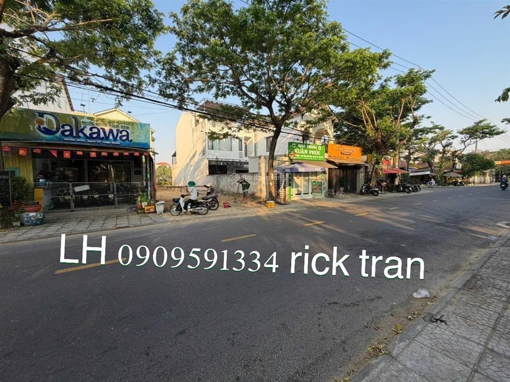 Bán nhà mặt phố tại lý thái tổ, 18 tỷ, 200m2 nhiều tiện ích view lúa đang cho thuew 80tr/ tháng