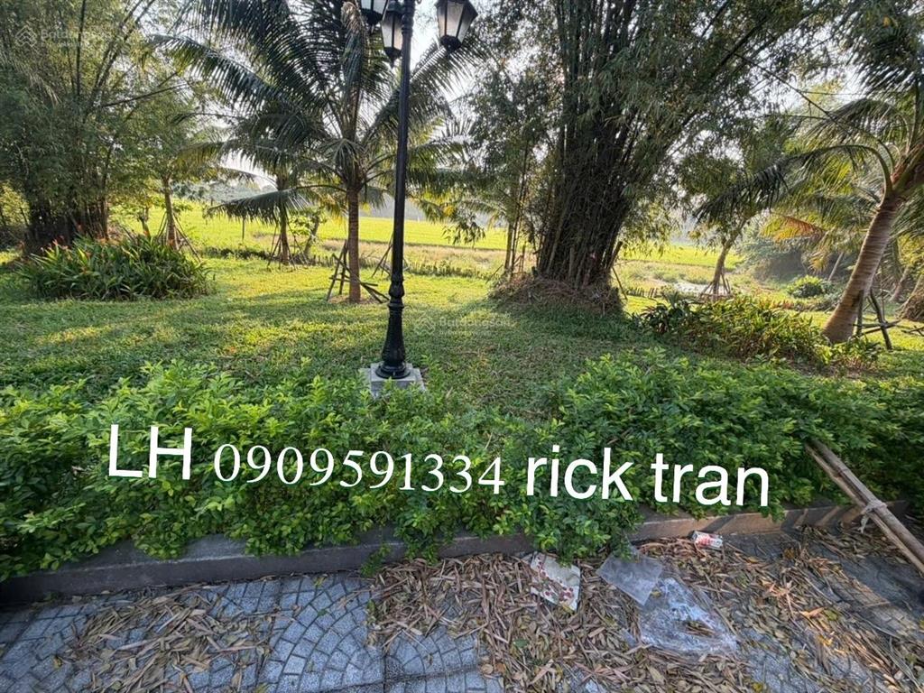 Bán nhà mặt phố tại lý thái tổ, 18 tỷ, 200m2 nhiều tiện ích view lúa đang cho thuew 80tr/ tháng