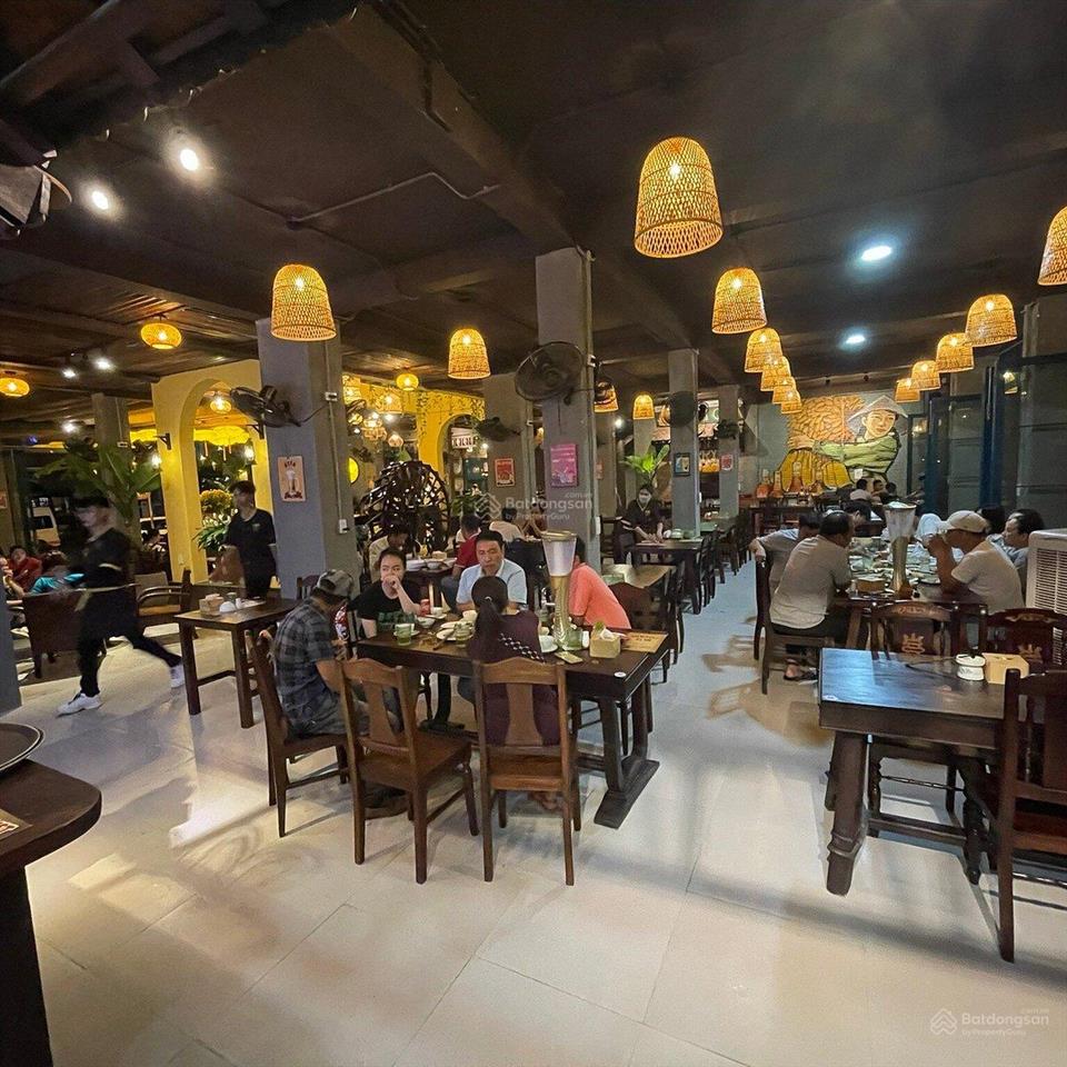 Bán nhà mặt phố tại lý thái tổ, giá thỏa thuận, 1100m2, đẹp xuất sắc, hàng hot view lúa