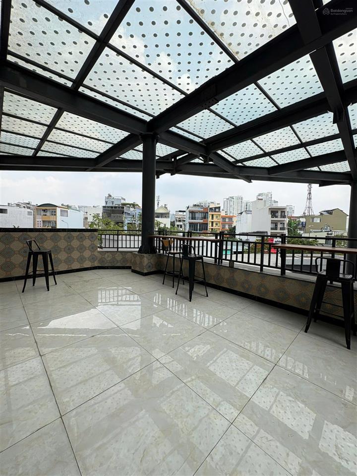 Cho thuê văn phòng diện tích lớn có ban công riêng  the sun avenue  an phú  quận 2