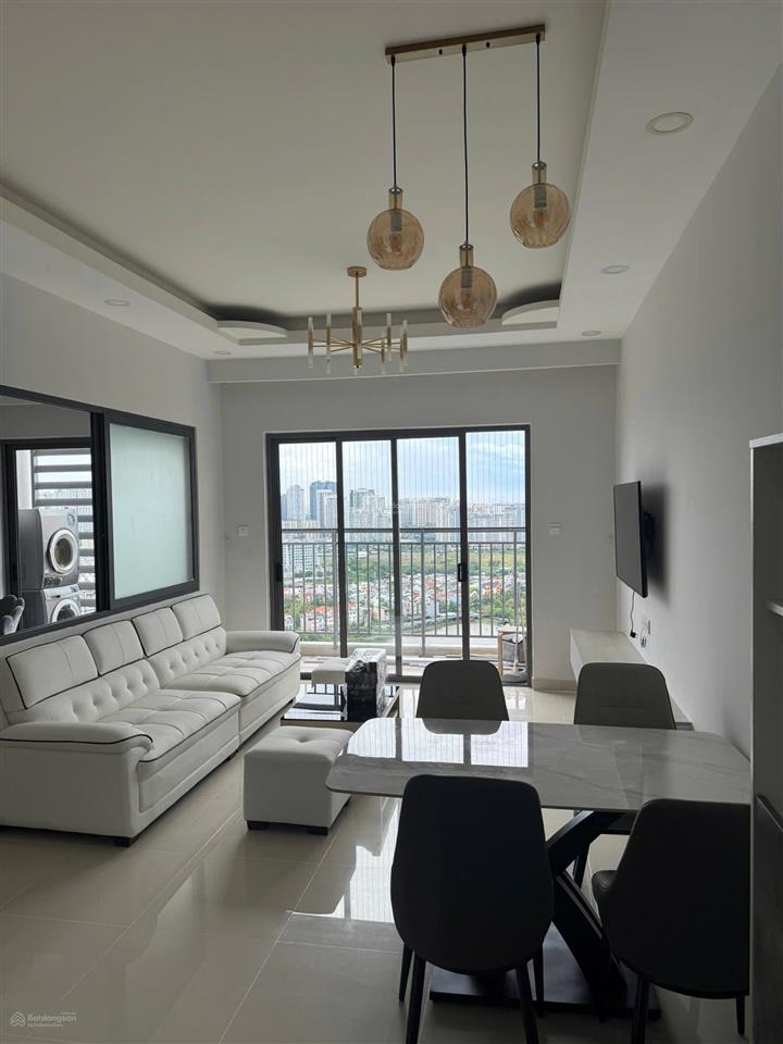 Cho thuê 3pn the sun avenue, nội thất đẹp, 22tr/tháng, trống sẵn