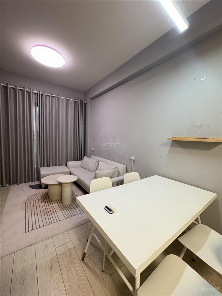 Cho thuê 2pn nội thất đẹp the sun avenue, chỉ 18,5tr/tháng, trống sẵn dọn vào liền