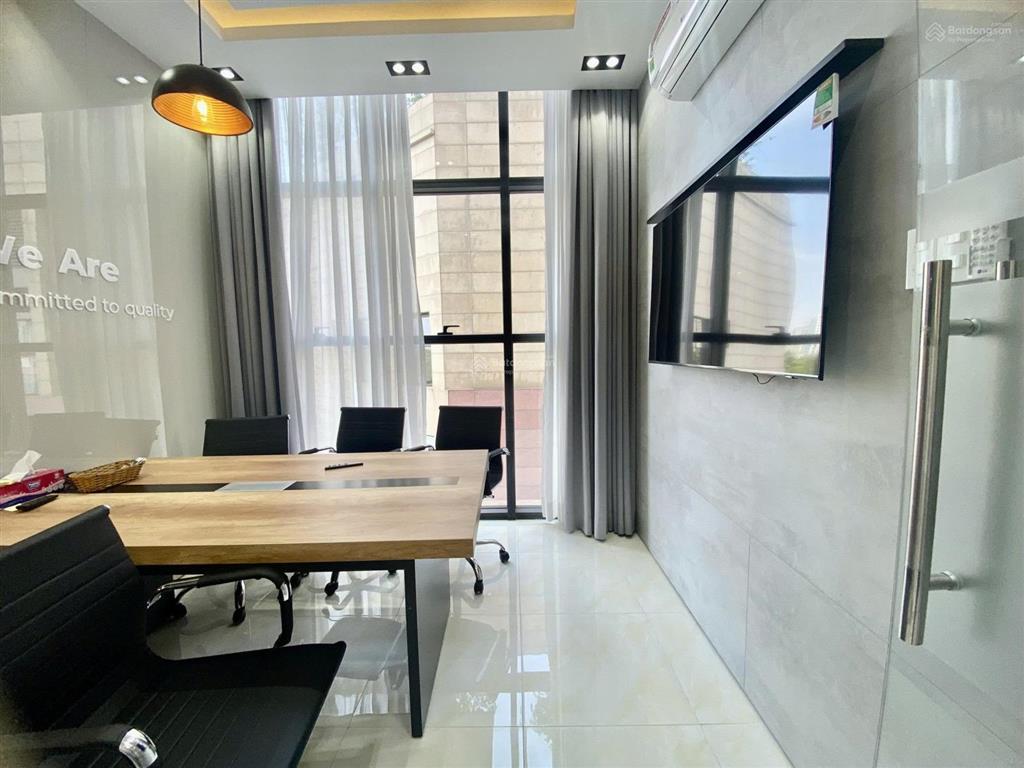 Cho thuê văn phòng đẹp tại the sun avenue  quận 2, đã setup nội thất đẹp, chỉ 16tr/tháng