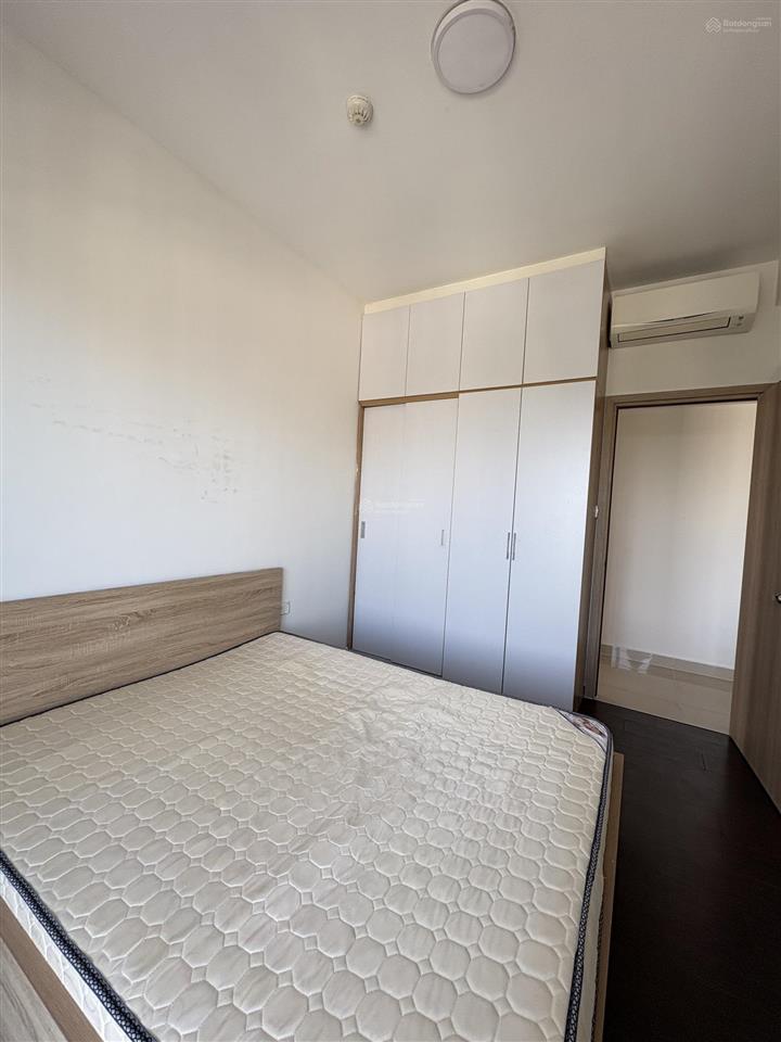 Cho thuê 3pn the sun avenue 96m2, full nội thất đẹp, trống sẵn, chỉ 22 triệu/tháng