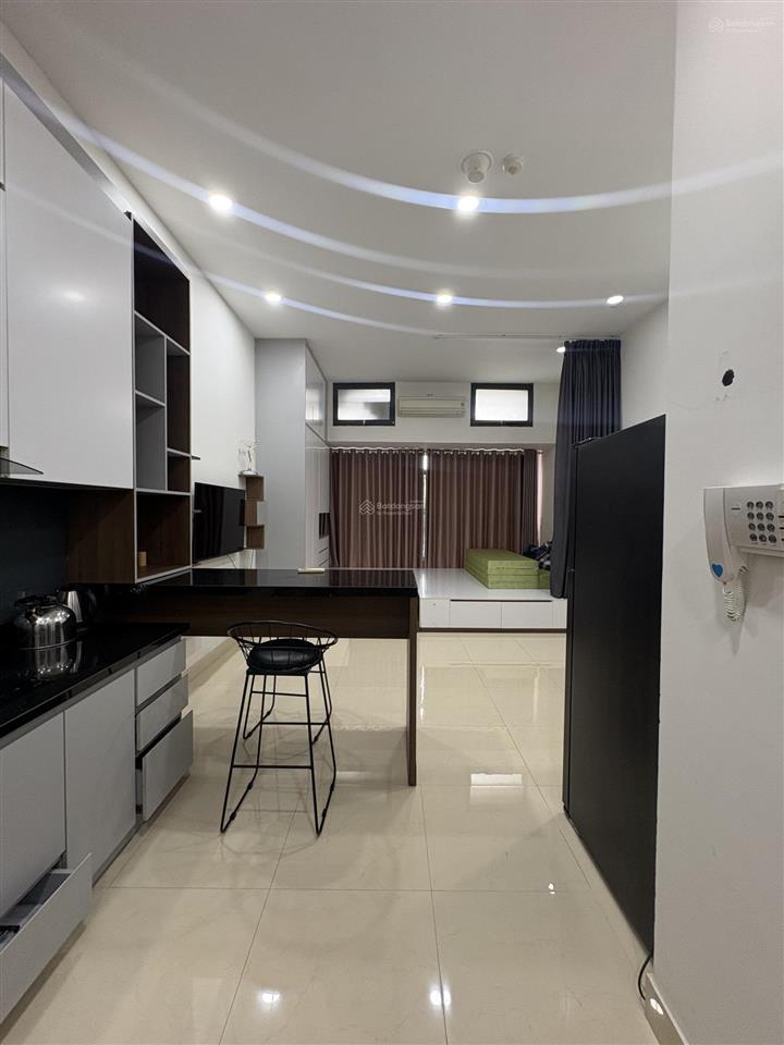 Cho thuê studio the sun avenue 40m2, full nội thất, view thoáng, chỉ 12 triệu/tháng
