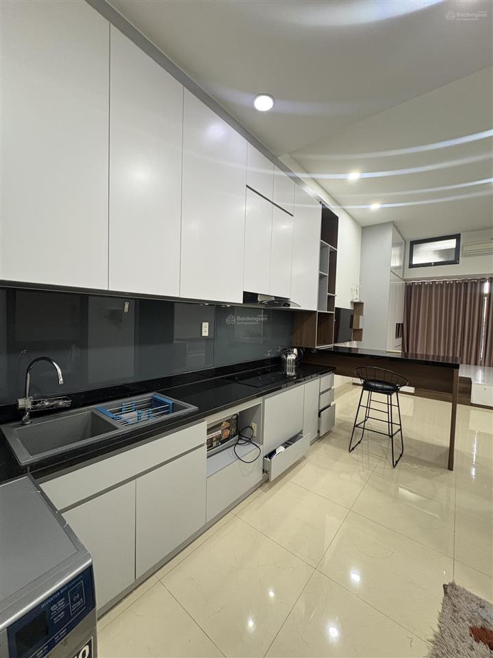 Cho thuê studio the sun avenue 40m2, full nội thất, view thoáng, chỉ 12 triệu/tháng