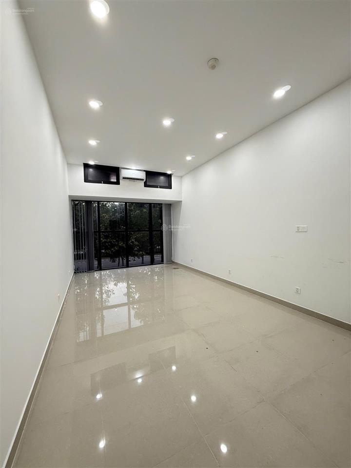 Cho thuê văn phòng the sun avenue 35m2 | 10 triệu/tháng, mặt tiền mai chí thọ, quận 2