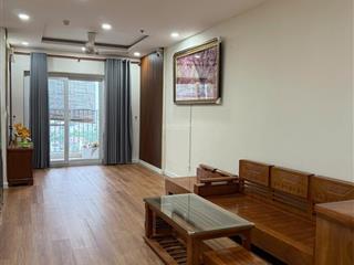 Cho thuê căn hộ phú gia 76m2, 2pn  2wc có nội thất view sông giá 7tr/tháng. vào ở ngay được