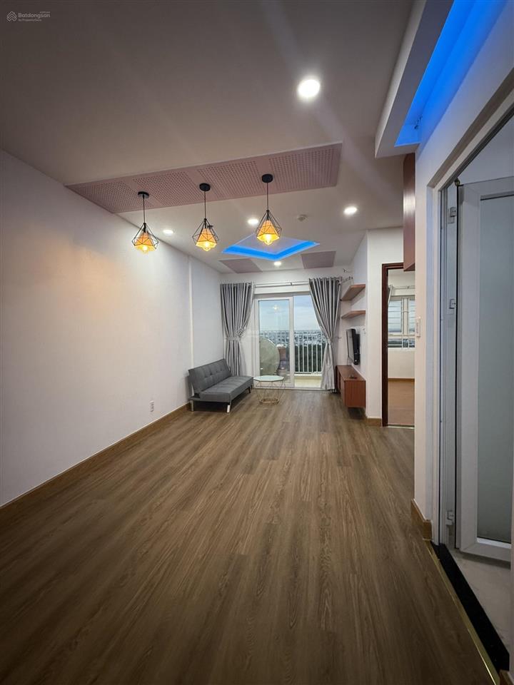 Cho thuê căn hộ orchid park 75m2, 2pn  2wc giá 7 triệu, có nội thất, nhà mới view sông
