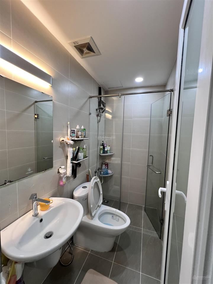Đã có sổ  bán căn hộ phú gia 77m2, 2pn2wc giá 3.1 tỷ có tặng một số nt  vay được tất cả bank