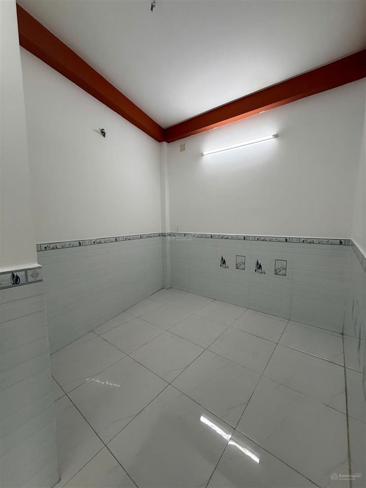 Chính chủ cho thuê nhà nguyên căn mt đường số 21, 4x16m, giá 11 tr/ tháng. nhà 1 trệt 2 lầu