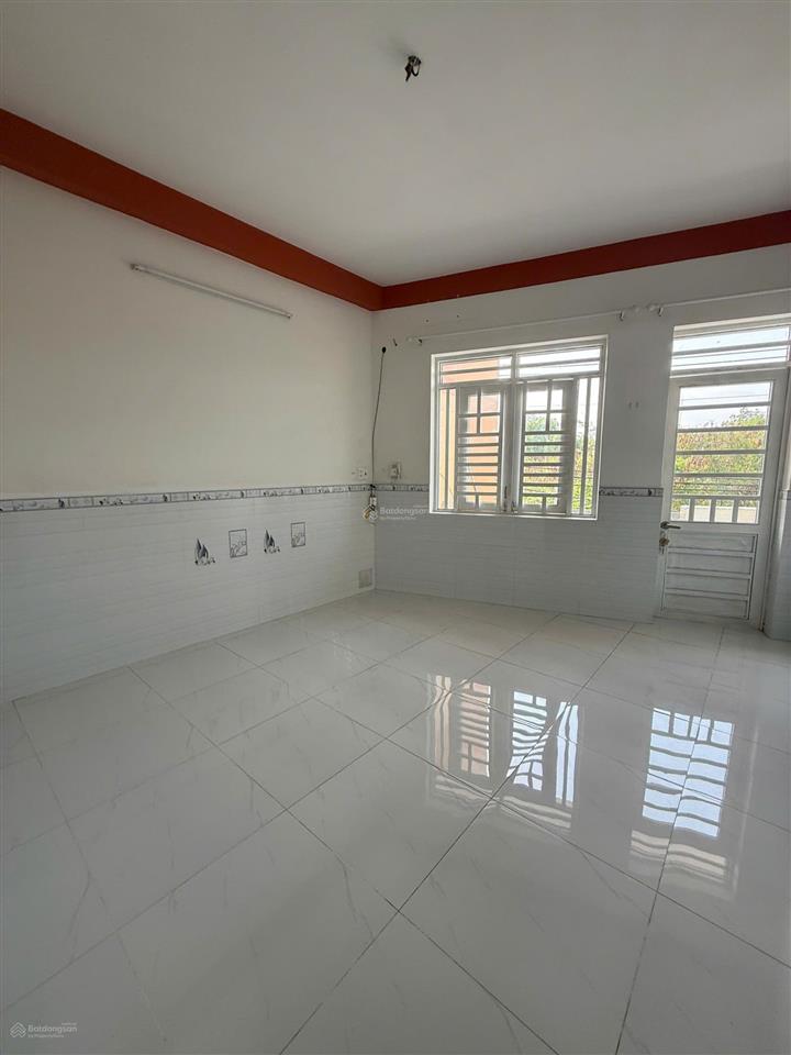 Chính chủ cho thuê nhà nguyên căn mt đường số 21, 4x16m, giá 11 tr/ tháng. nhà 1 trệt 2 lầu