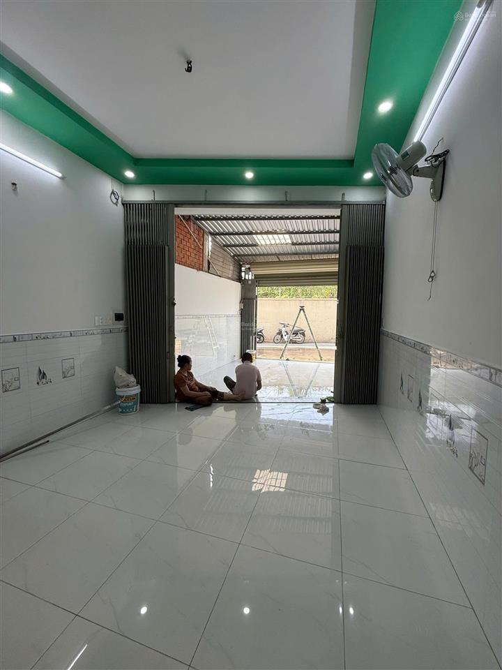 Chính chủ cho thuê nhà nguyên căn mt đường số 21, 4x16m, giá 11 tr/ tháng. nhà 1 trệt 2 lầu