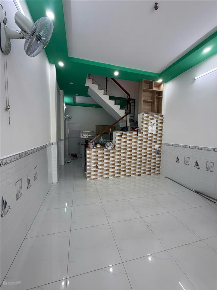 Chính chủ cho thuê nhà nguyên căn mt đường số 21, 4x16m, giá 11 tr/ tháng. nhà 1 trệt 2 lầu