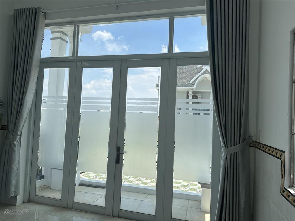 Cho thuê nhà nguyễn căn đối diện trường thcs lê văn hưu  hẻm 2596 huỳnh tấn phát  nhà bè.