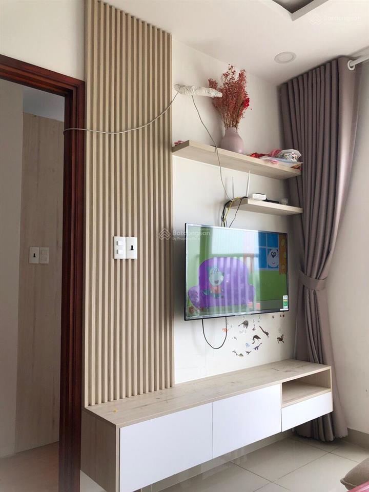 Cho thuê cc orchid park, giá thuê tốt 6.5tr/th, 75m2, 2pn 2wc có một số nội thất, nhà mới