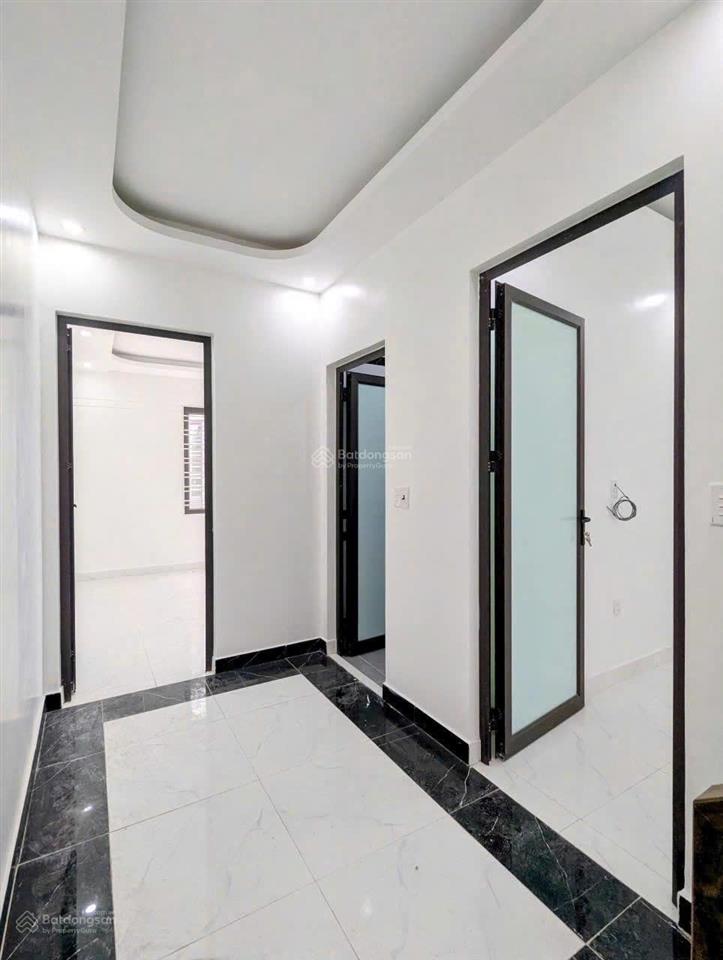 Khu nhà 3 tầng đẹp gần chợ cam lộ hùng vương  hồng bàng chỉ 2,5 tỷ
