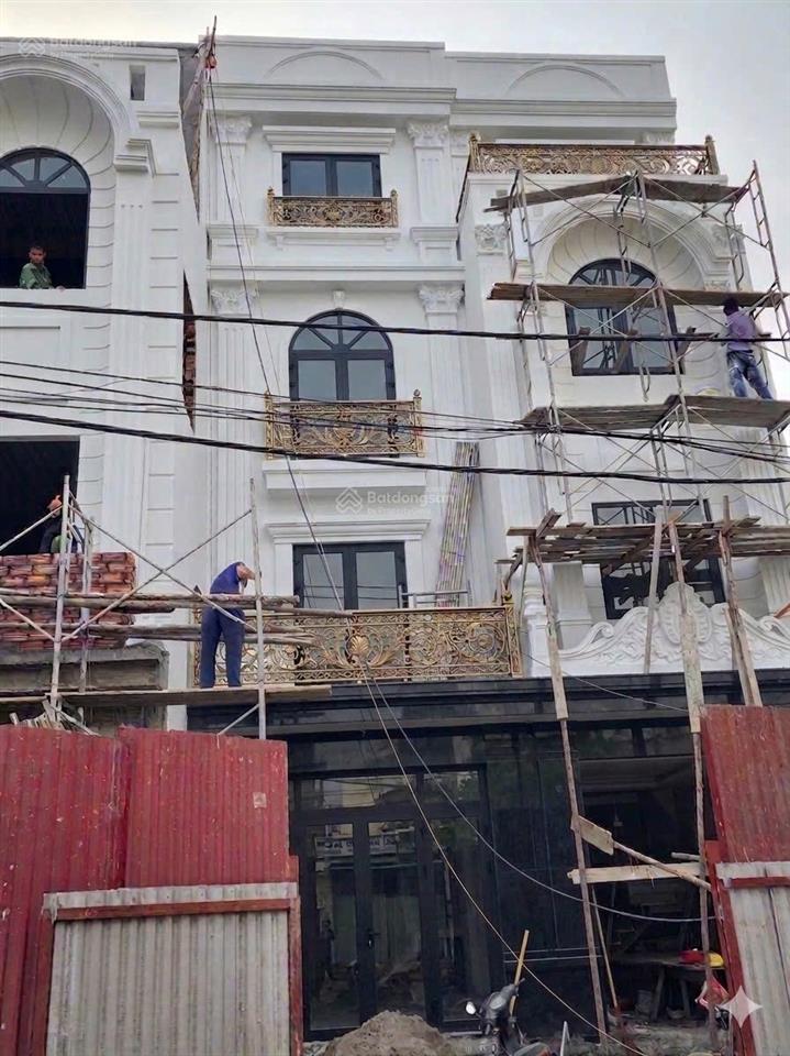 Nhà 4 tầng đẹp độc lập, mặt đường 10m, gần metro, gần bến xe thượng lý, sở dầu, hồng bàng