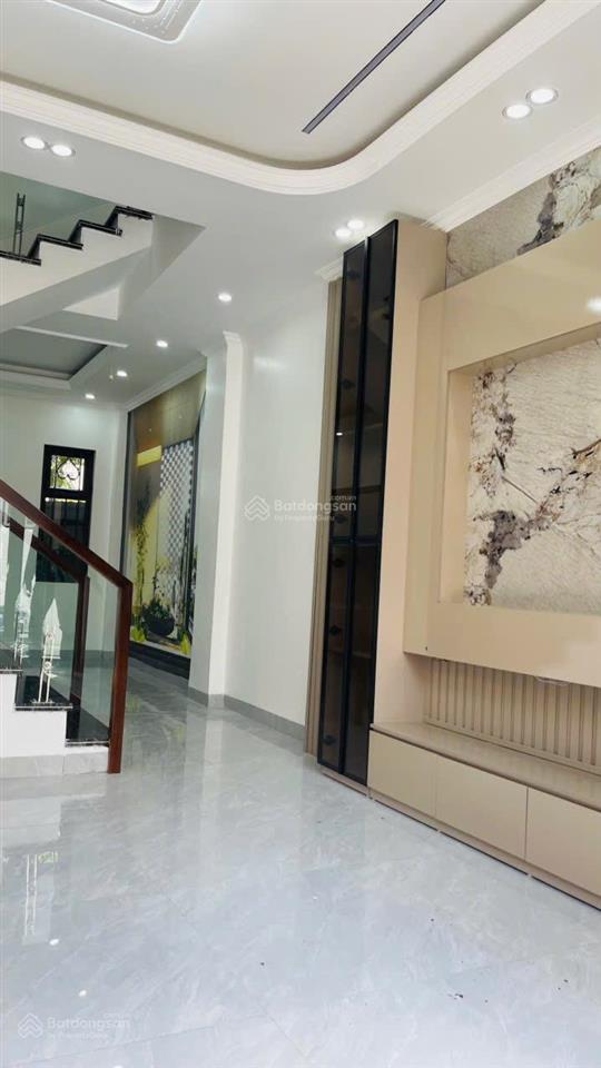 Nhà mới đẹp 3 tầng ô tô đỗ cửa ngõ nông cái tắt  an đồng