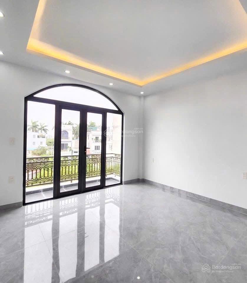 4 tầng bạch mai  gần việt tiệp 2, ngõ 7m ô tô ra vào