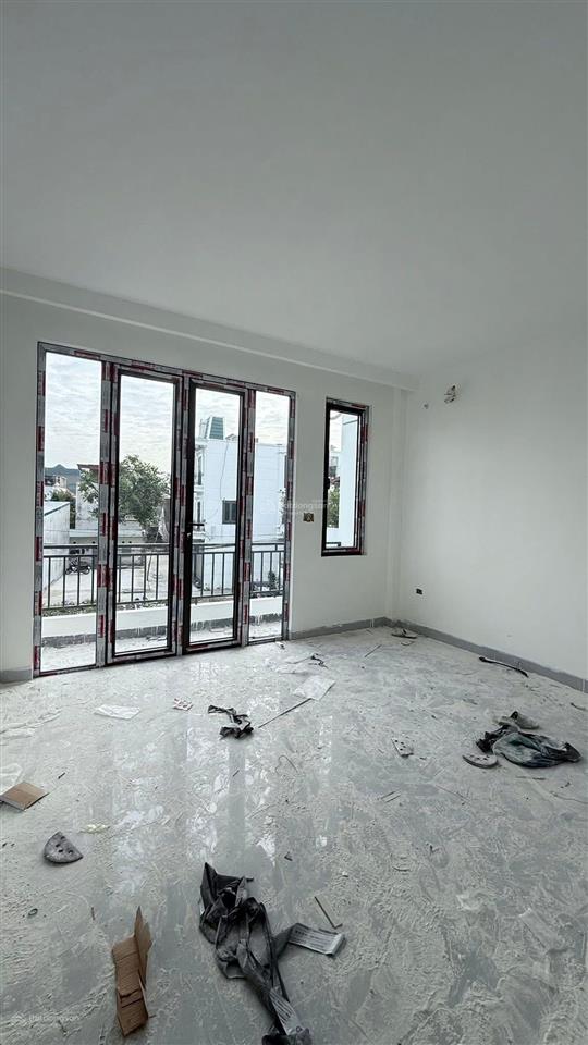 Nhà đẹp độc lập 4 tầng ngõ 7m ô tô để cửa  gần hoàng huy an đồng, cách đường máng nước 50m