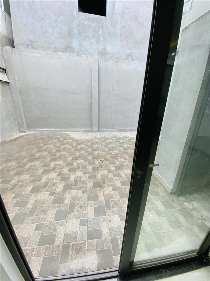 Bán nhà 3 tầng trang quan, cạnh pg an đồng  ngõ ô tô
