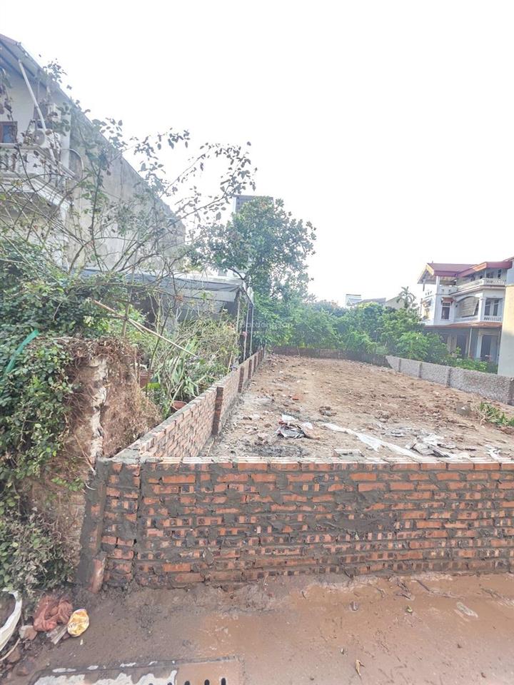 Gia đình cần bán đất mặp phố hòa bình  tổ 16 phường yên nghĩa, thành phố hà nội