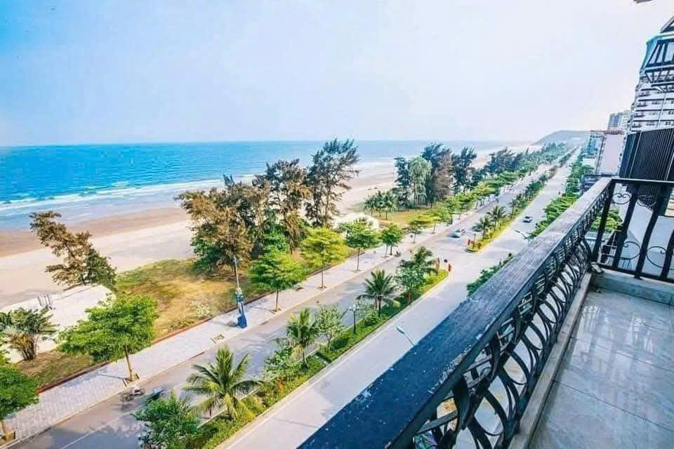 Chuyển nhượng Khách sạn Hương Lý, số 103 mặt đường Hồ Xuân Hương, Sầm Sơn, Thanh Hóa.