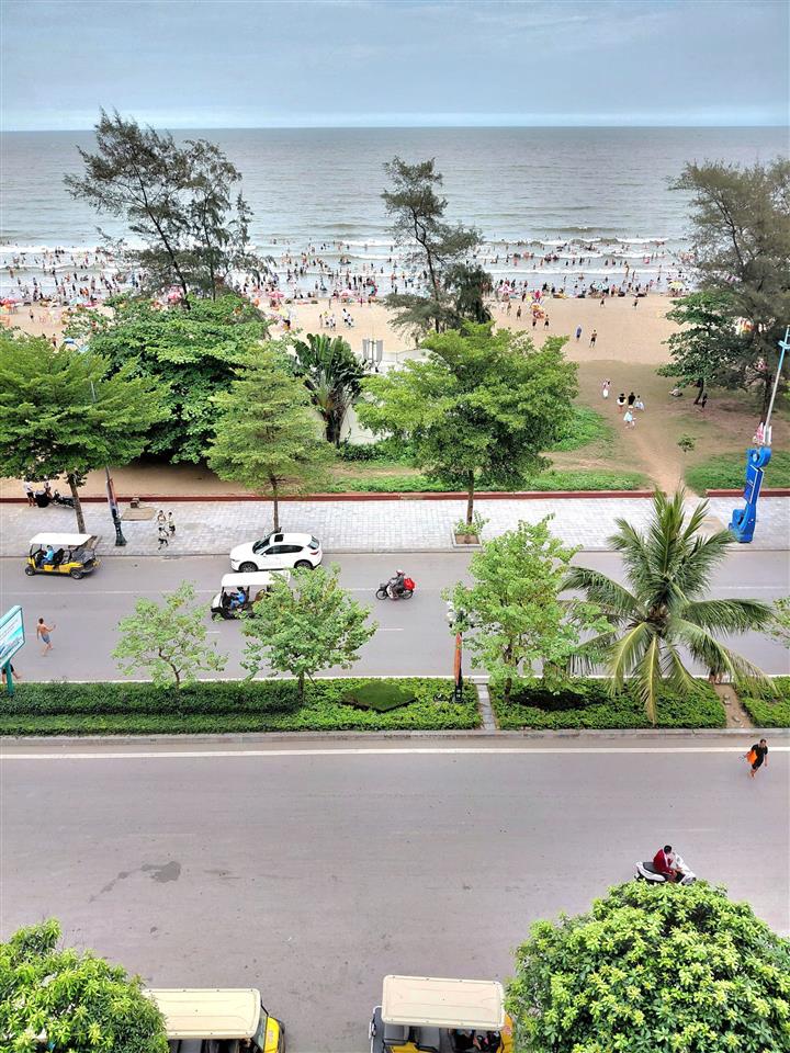 Chuyển nhượng Khách sạn Hương Lý, số 103 mặt đường Hồ Xuân Hương, Sầm Sơn, Thanh Hóa.